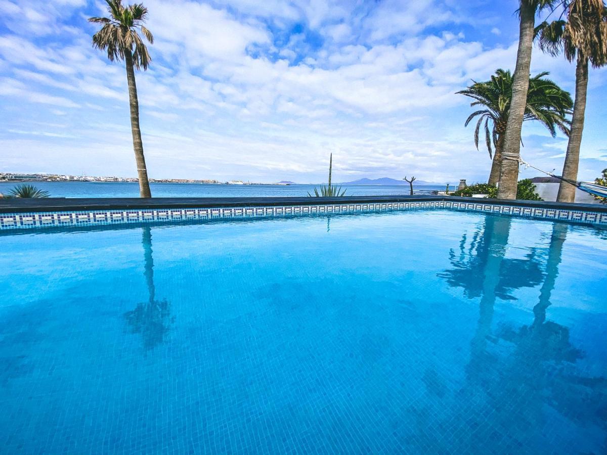 Villa Los Flamencos By Veaco- Beachfront & Pool Corralejo Exteriér fotografie
