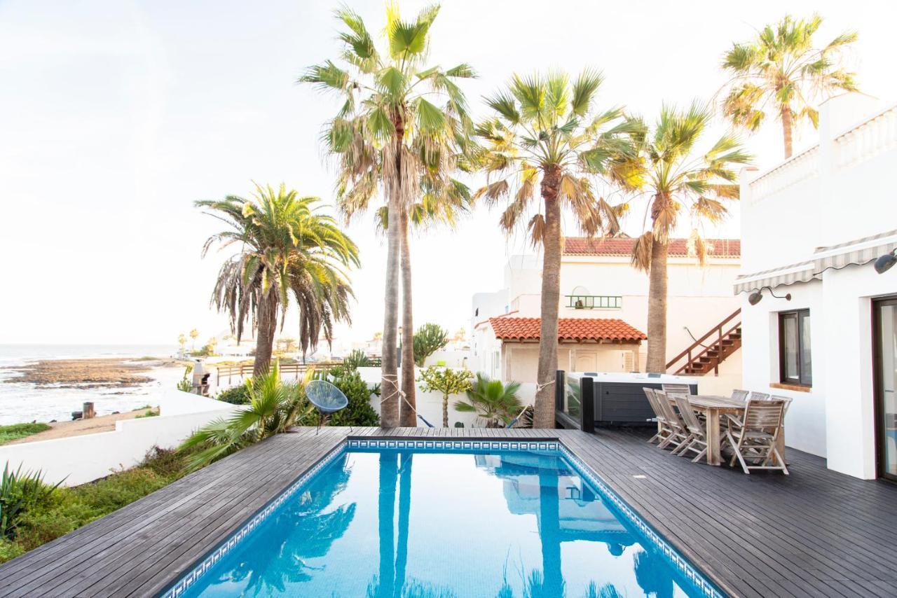 Villa Los Flamencos By Veaco- Beachfront & Pool Corralejo Exteriér fotografie